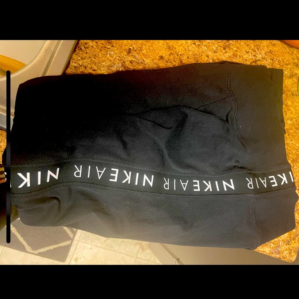Nike leggings. Worn once. Size medium